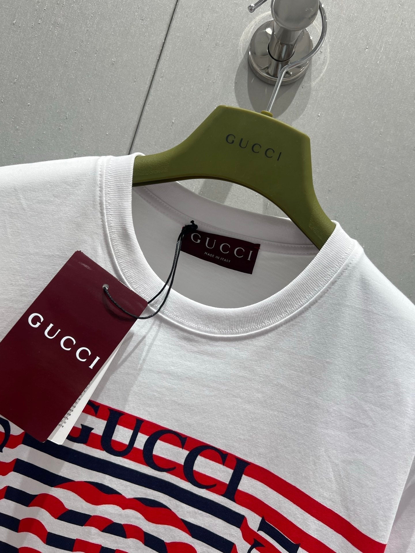 Gucci 25 Striped Logo Print Short-sleeved T-shirt White Red Cotton