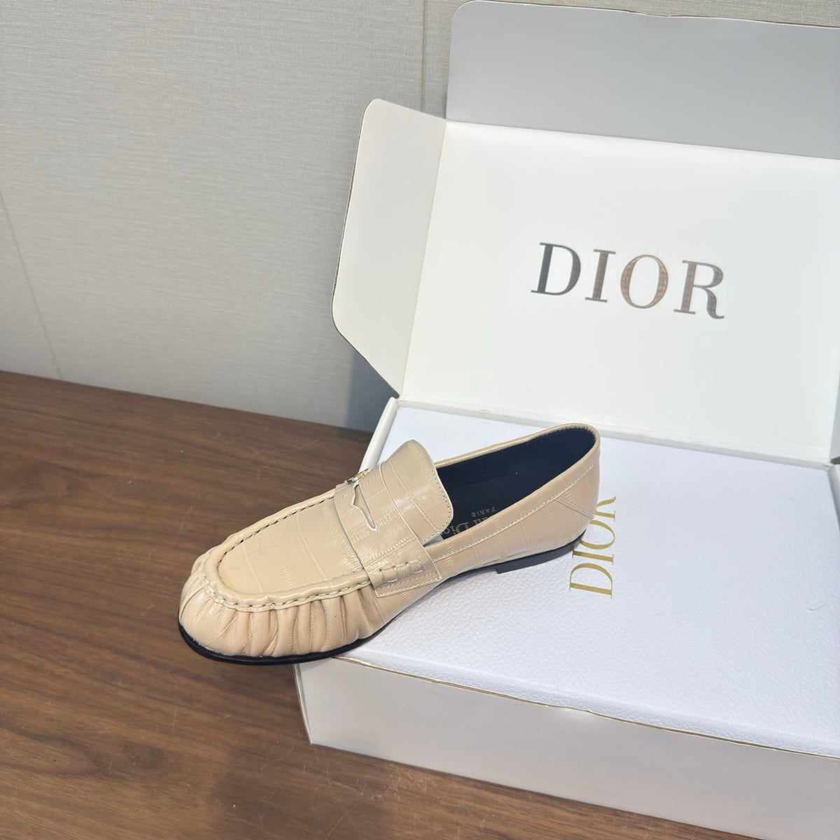 Dior 2026 Loafers Cowhide 922479