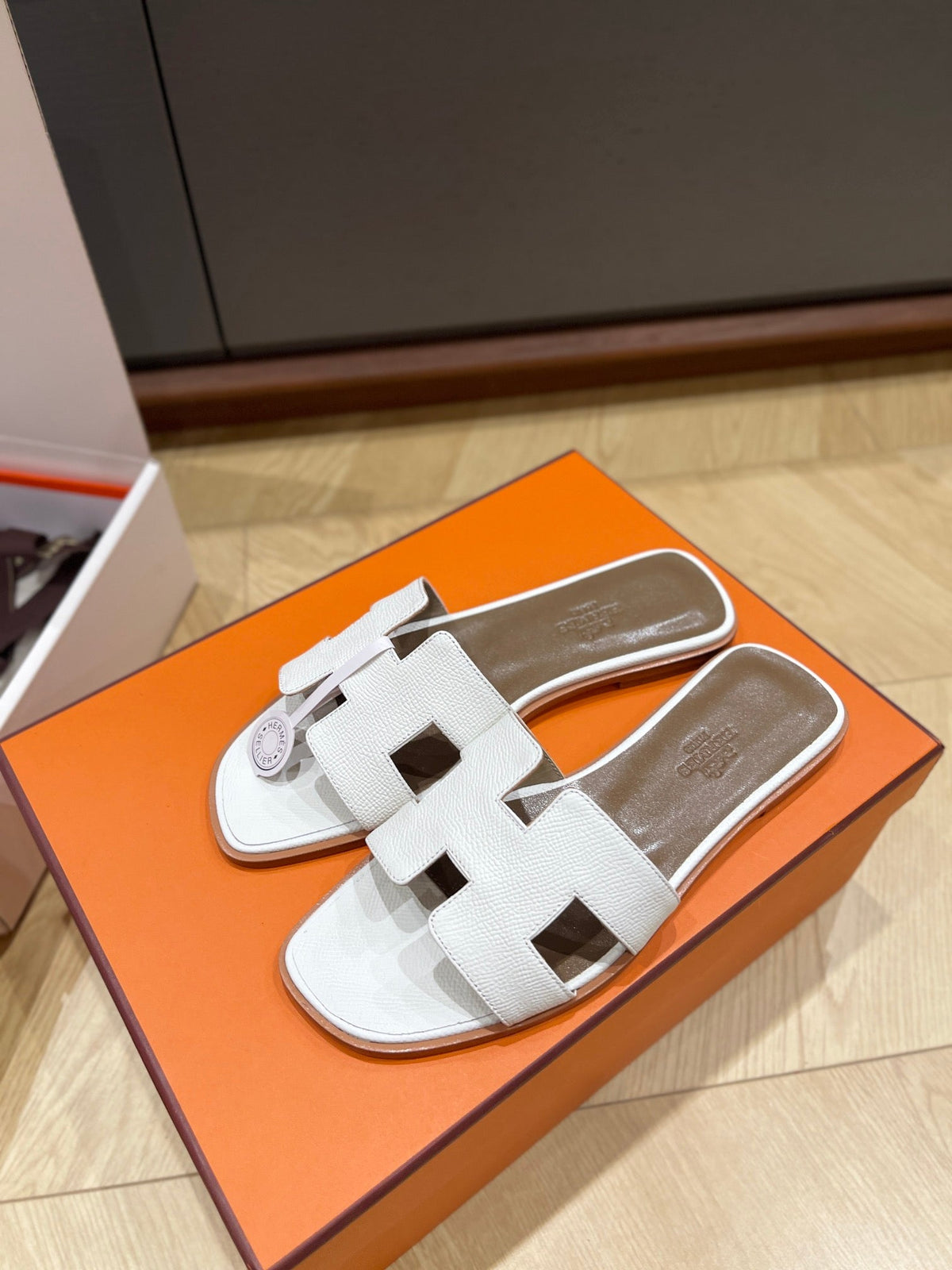 HM 25 Oran sandal Epsom calfskin 245712