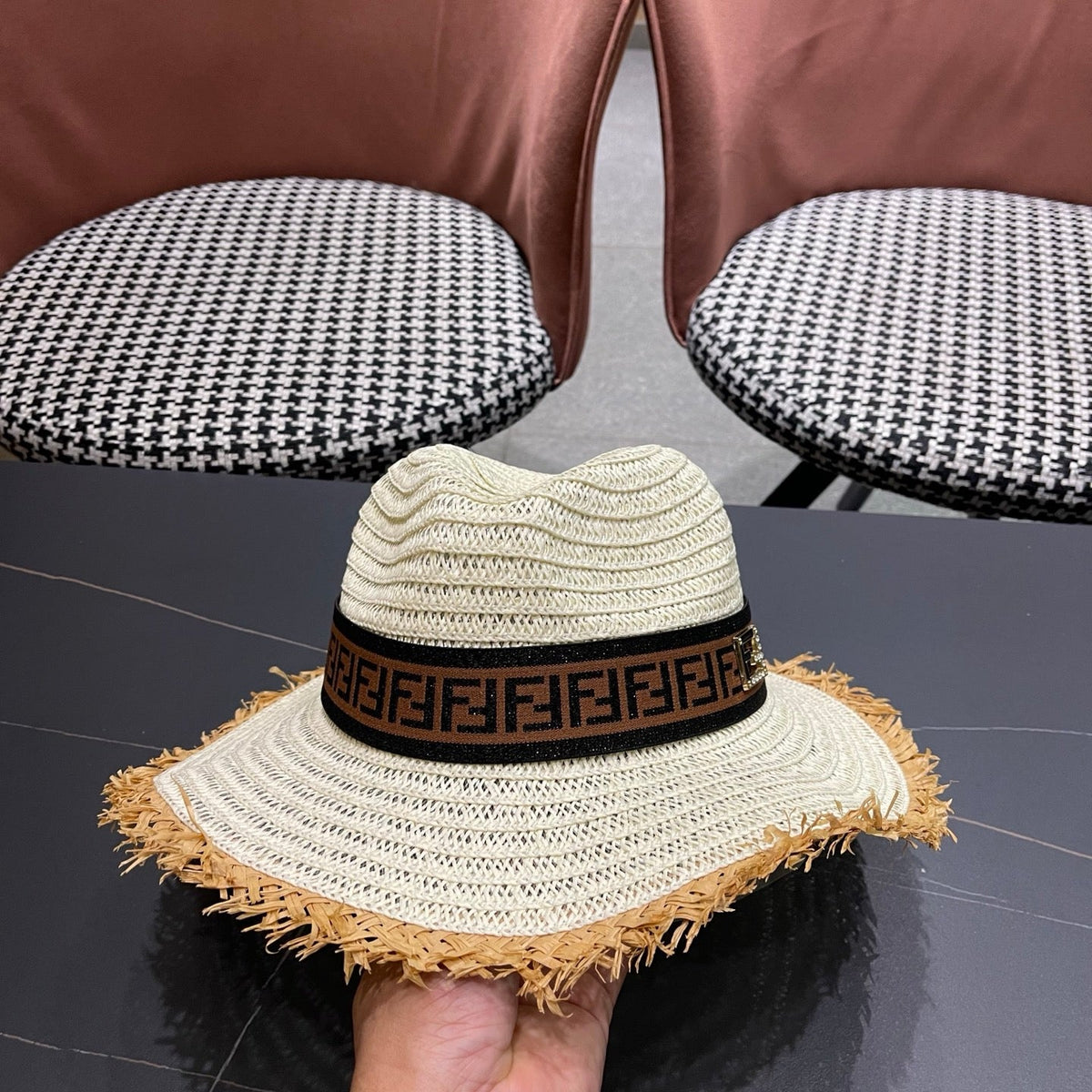 Fendi Wide-Brimmed Straw Hat 491777