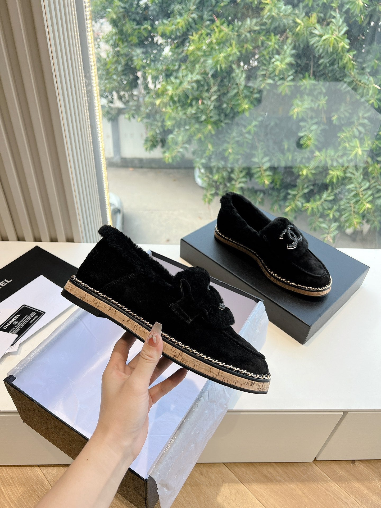CC Moccasins Black Chain Suede And Fleece