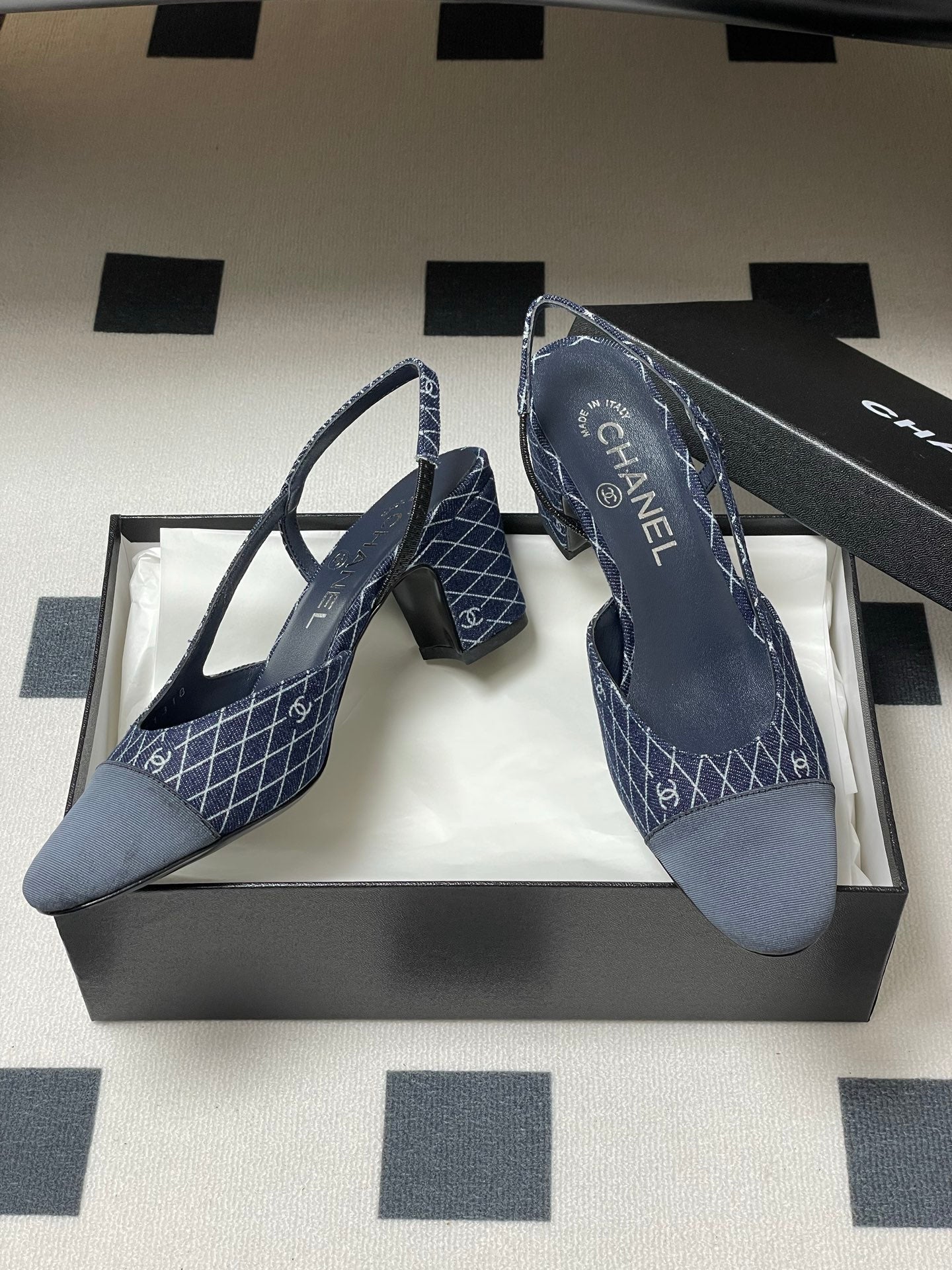 CC 25P Blue Black Quilted Denim
