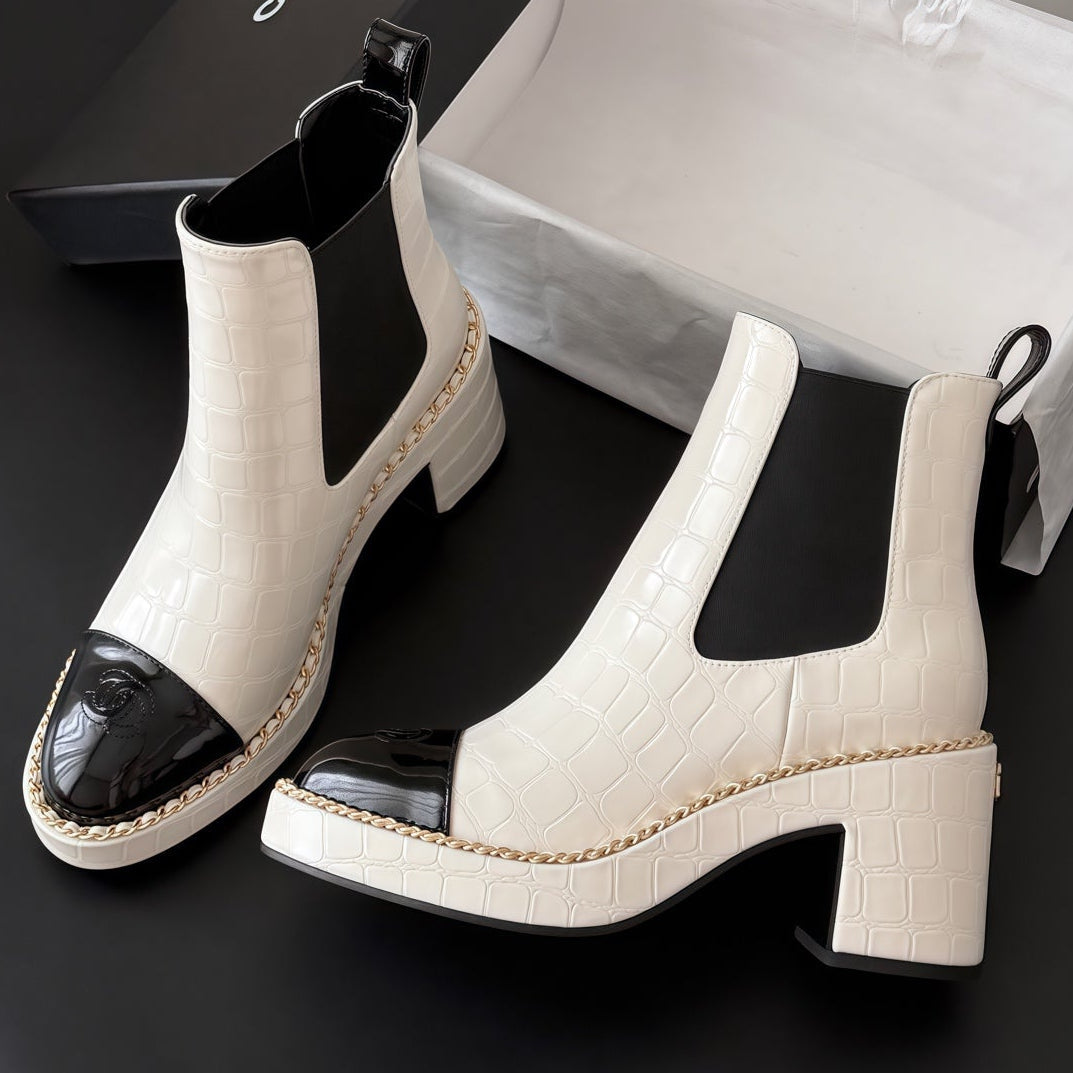 Chanel 2026 Crocodile-Embossed Chelsea Boots 80mm Patent Leather 122420