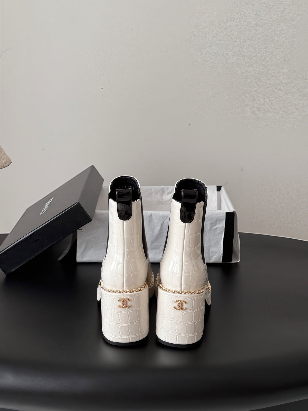 Chanel 2026 Crocodile-Embossed Chelsea Boots 80mm Patent Leather 122420