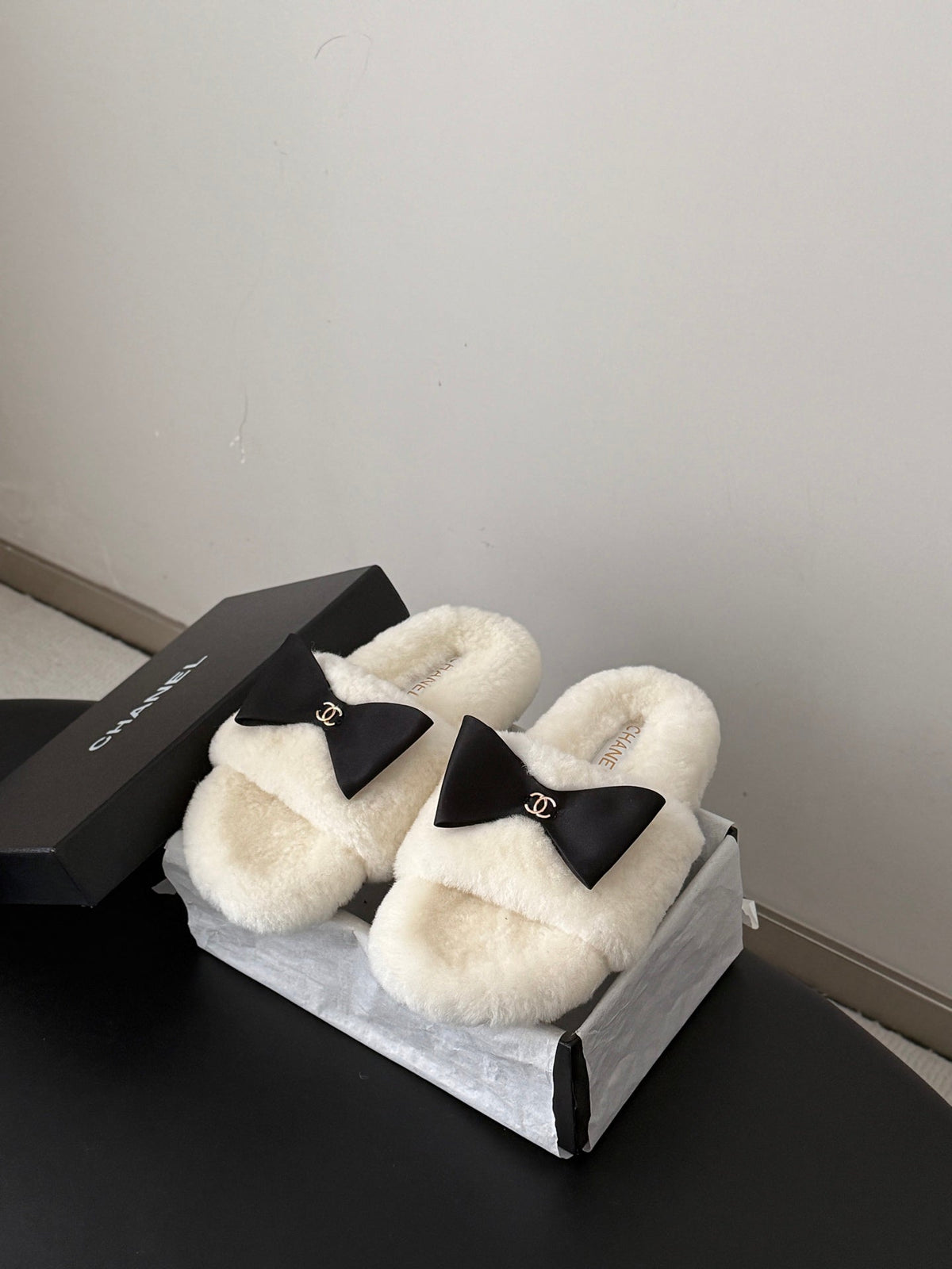 Chanel 2026 Bow Furry Slippers Wool 128278
