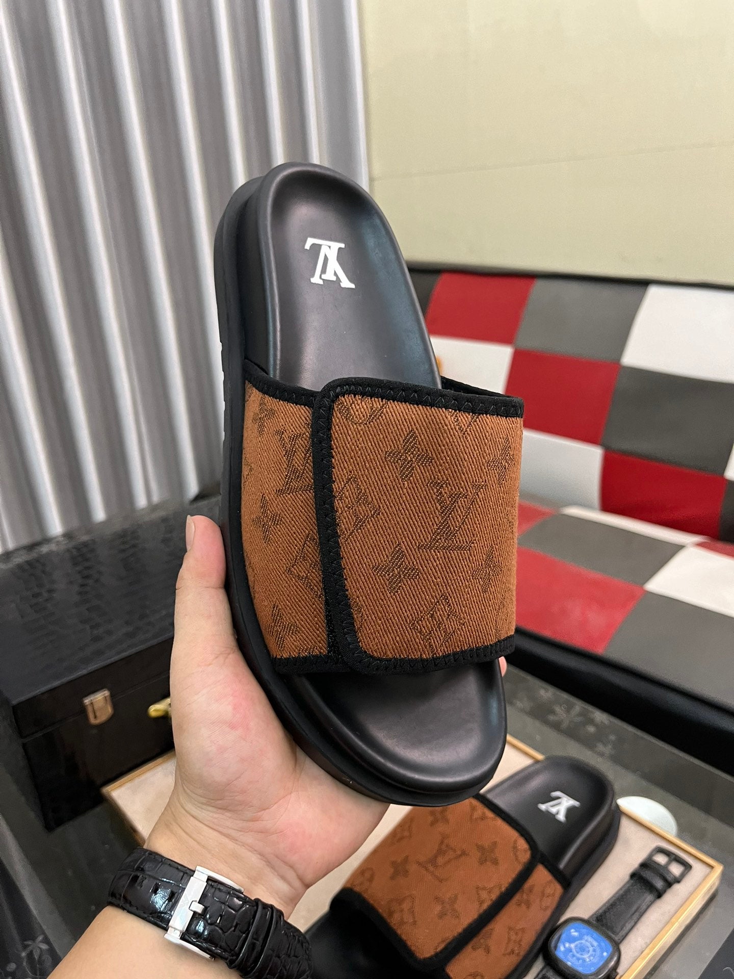 MIAMI MULE IN RUSSET BROWN MONOGRAM JACQUARD
