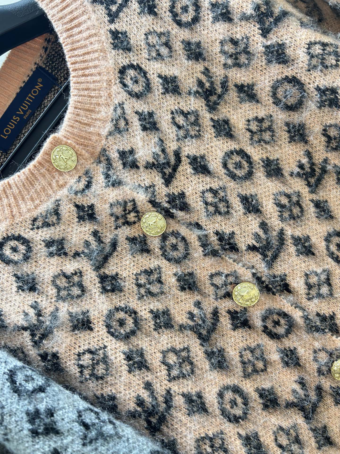Louis Vuitton 2026 Monogram Jacquard Knit Cardigan Wool 181357