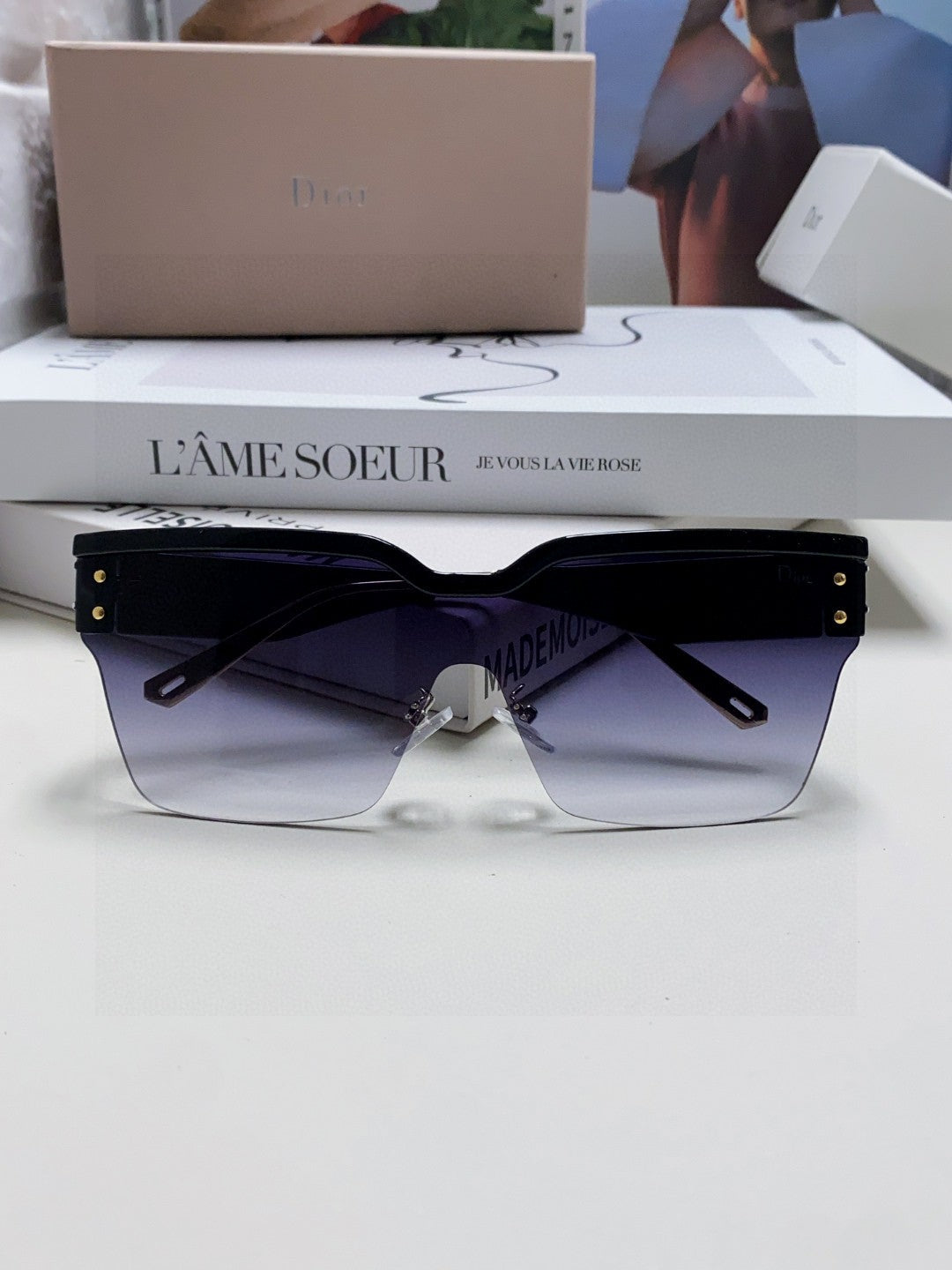 OBLIQUE SUNGLASS 571601 IN BLACK METAL