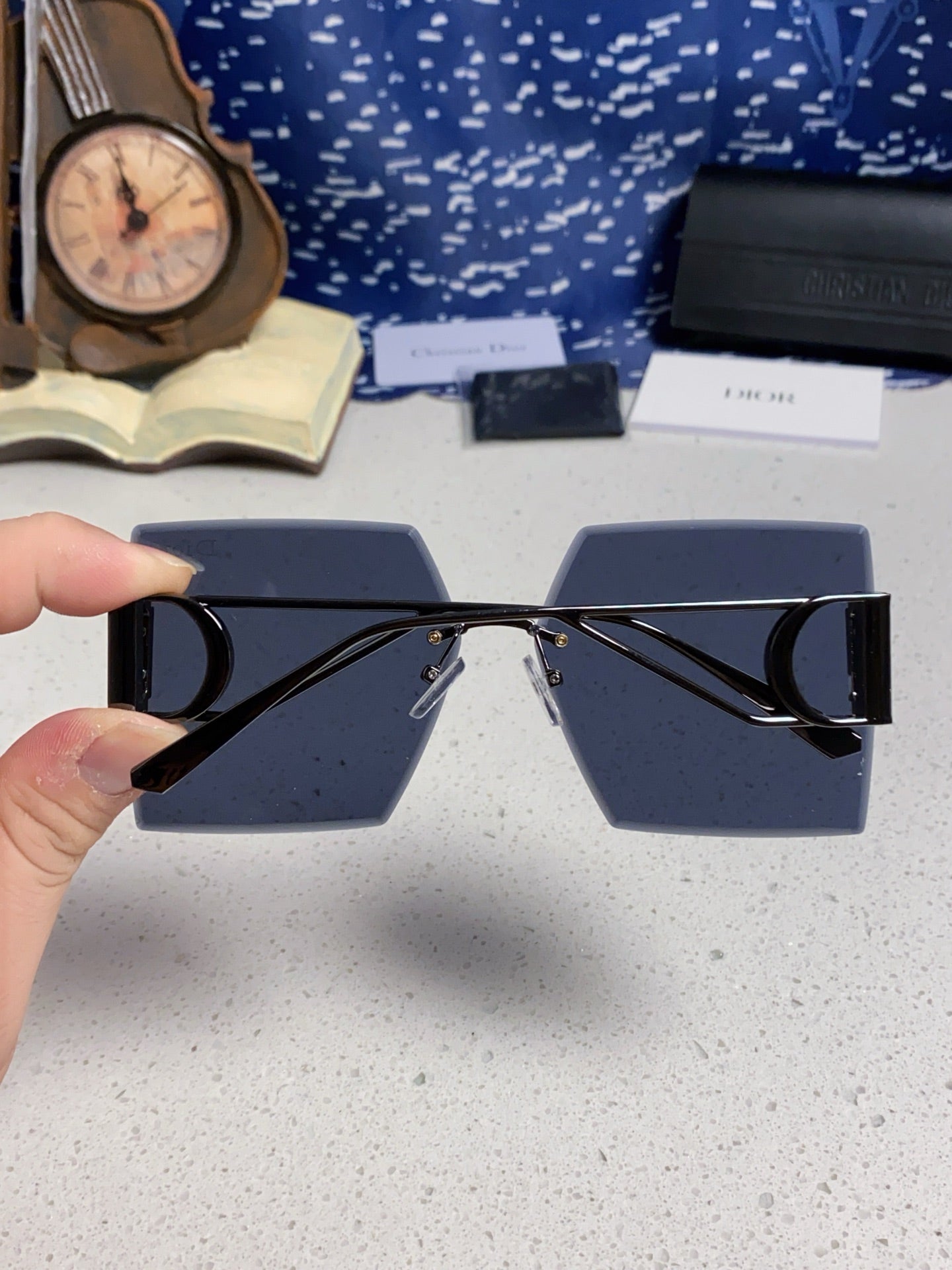 30MONTAIGNE S7U SUNGLASS 578111 IN BLACK METAL GREY LENSES