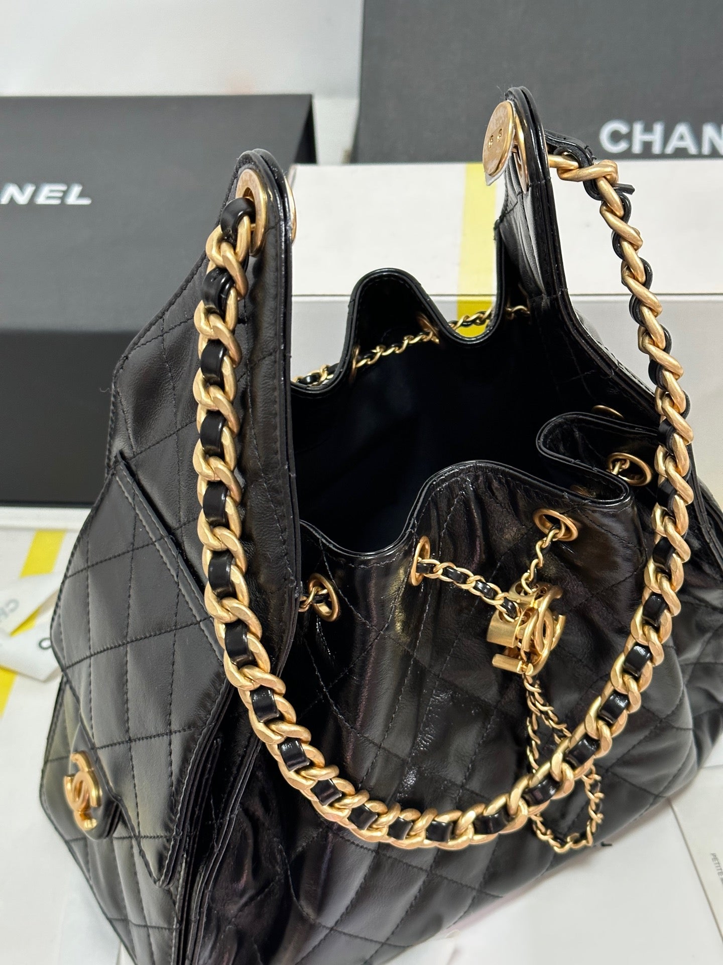 CC 25C Hobo Bag 30cm Black Lambskin