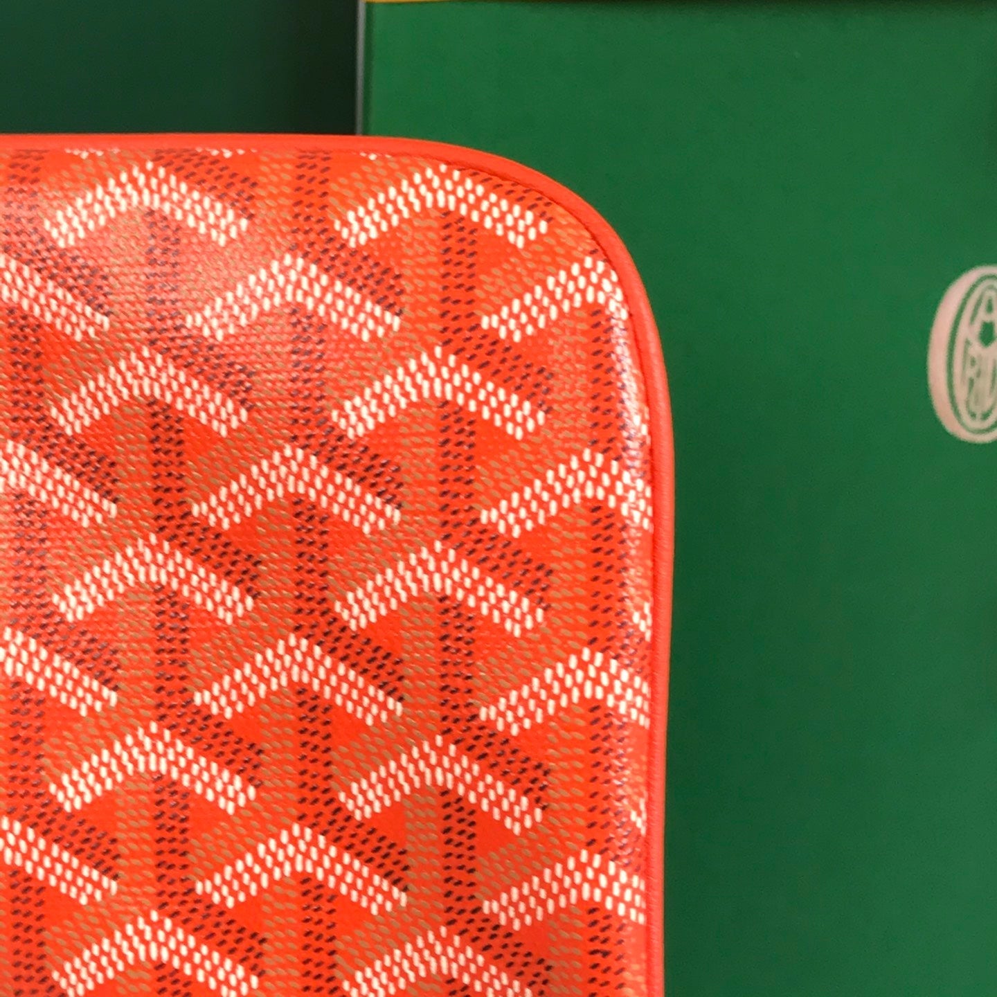 SÃ‰NAT MGM POUCH 40 IN RED ORANGE GOYARDINE CANVAS