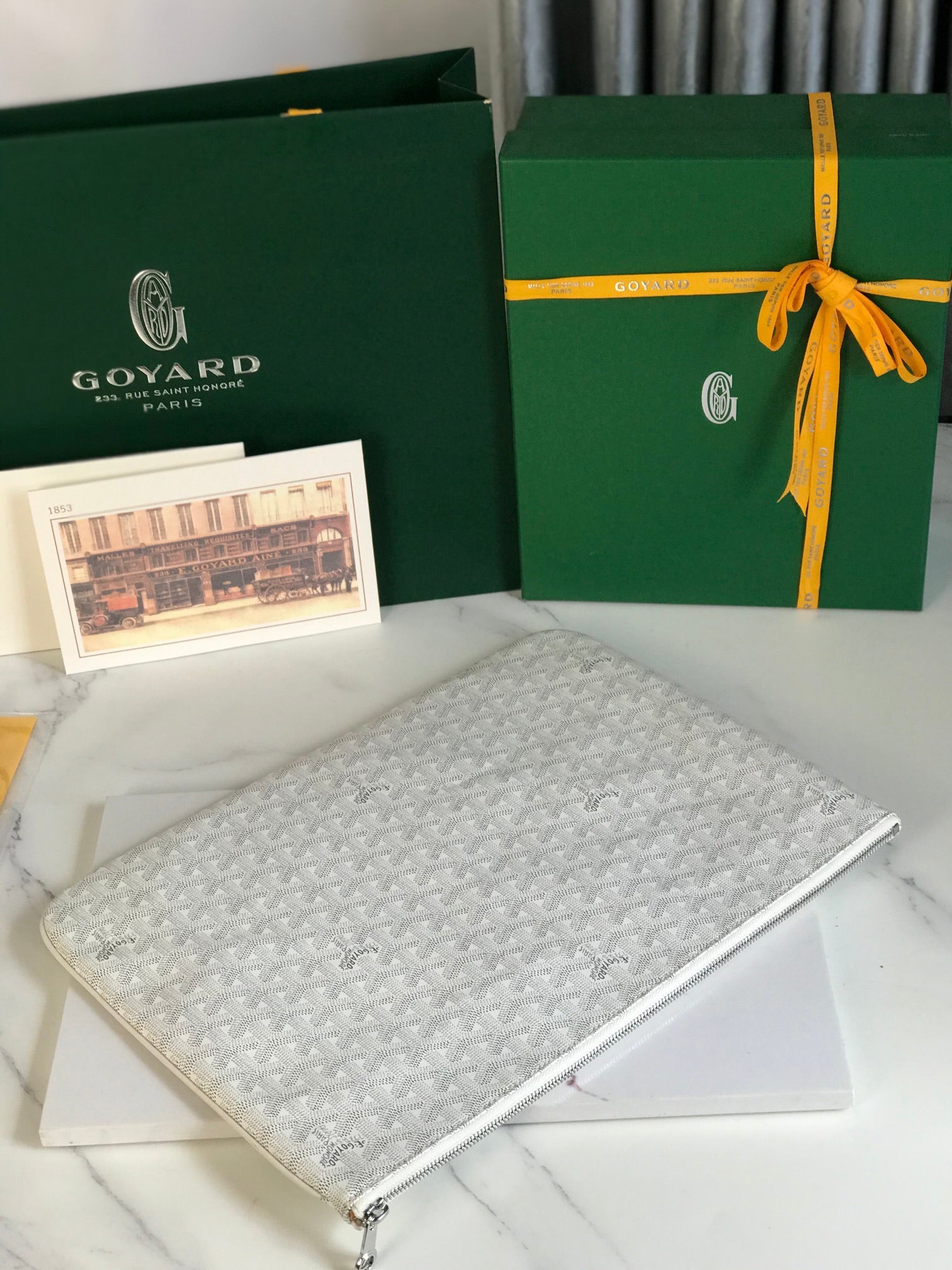 SÃ‰NAT MGM POUCH 40 IN WHITE GOYARDINE CANVAS