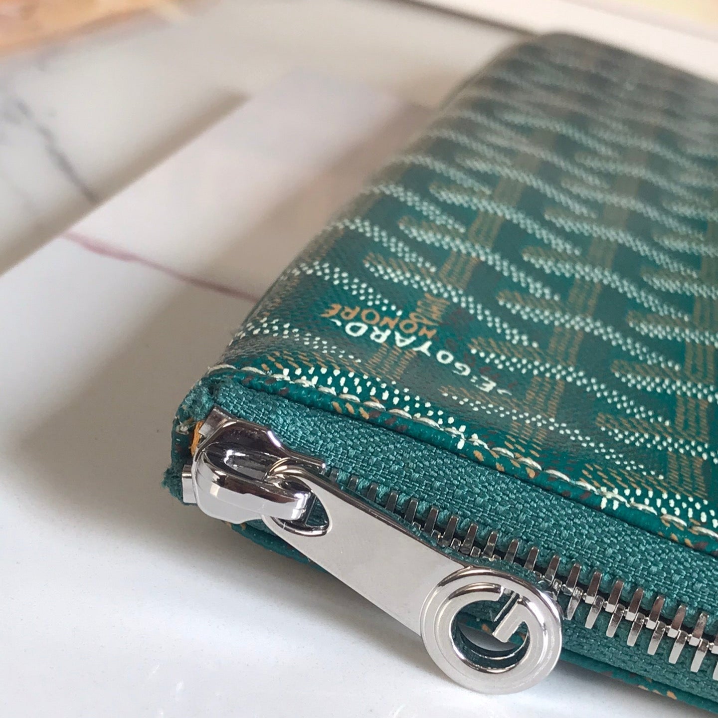 SÃ‰NAT MGM POUCH 40 IN GREEN GOYARDINE CANVAS