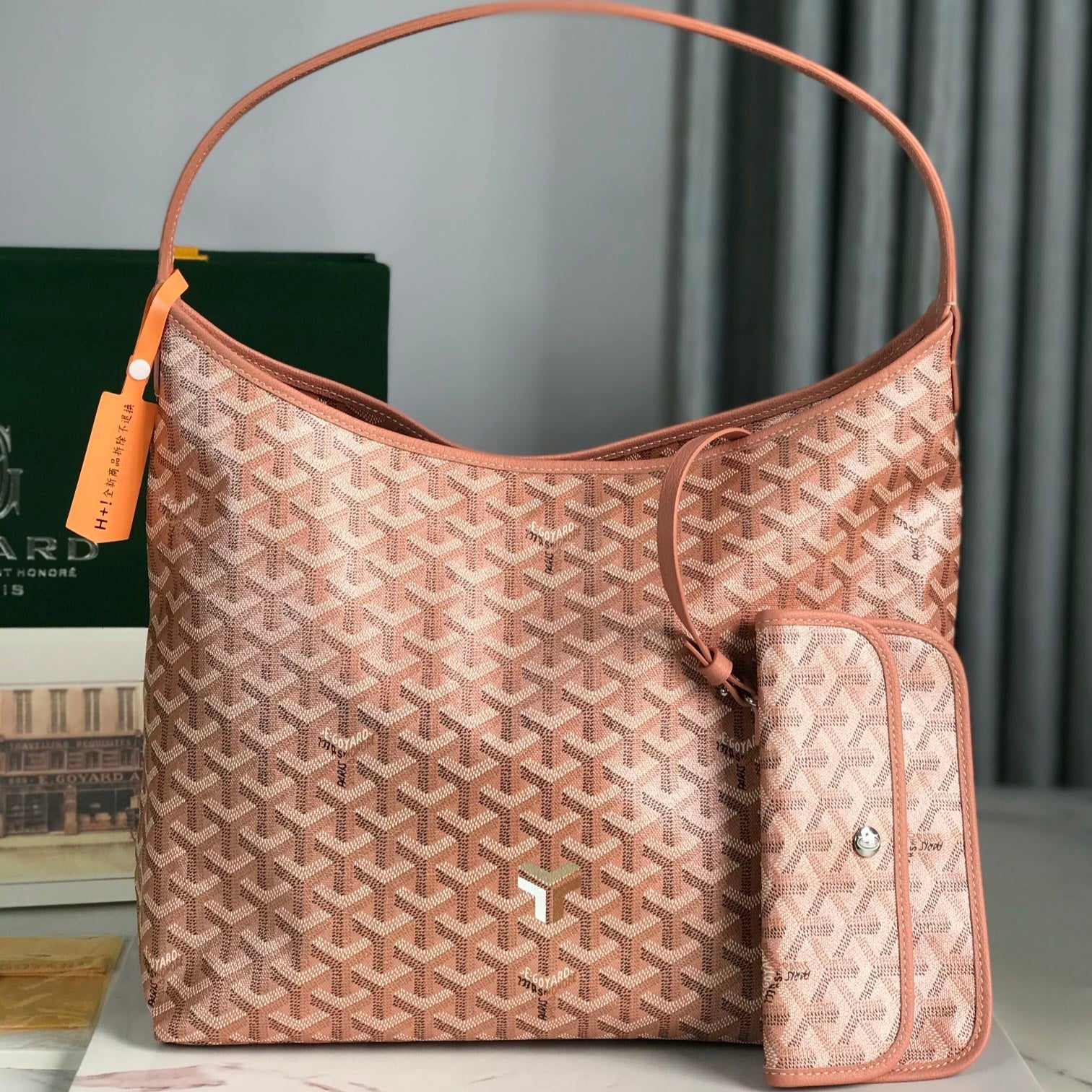 HOBO BOHÃˆME 42 IN MANHATTAN PINK GOYARDINE CANVAS AND LAMBSKIN