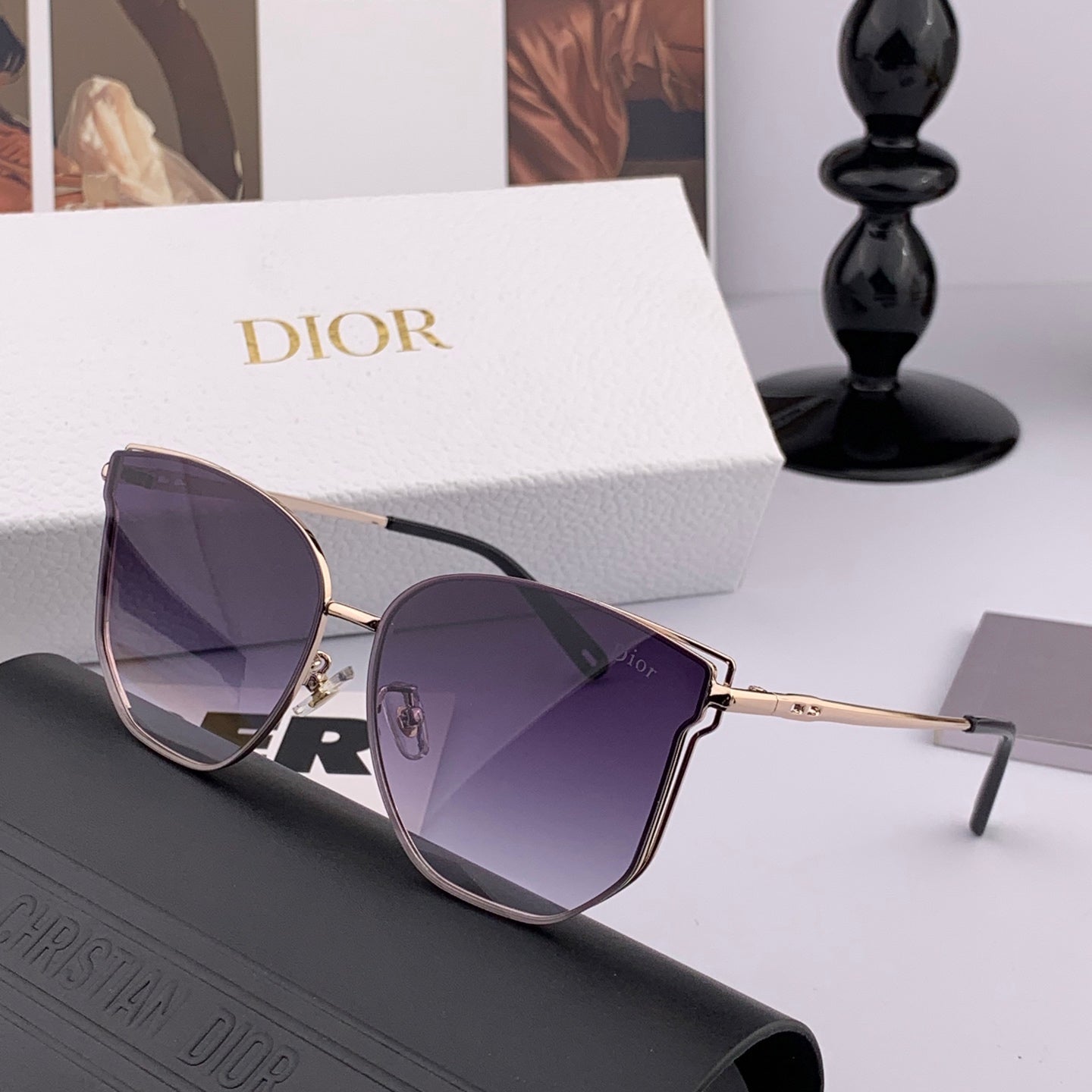 MONTAIGNE SUNGLASS CD4635 IN ACETATE