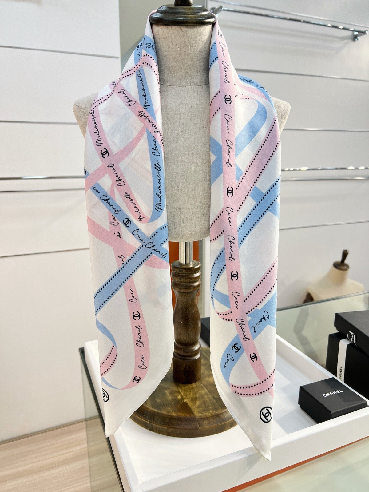Chanel 2026 Chain Pattern Scarf 90*90cm Silk 212126