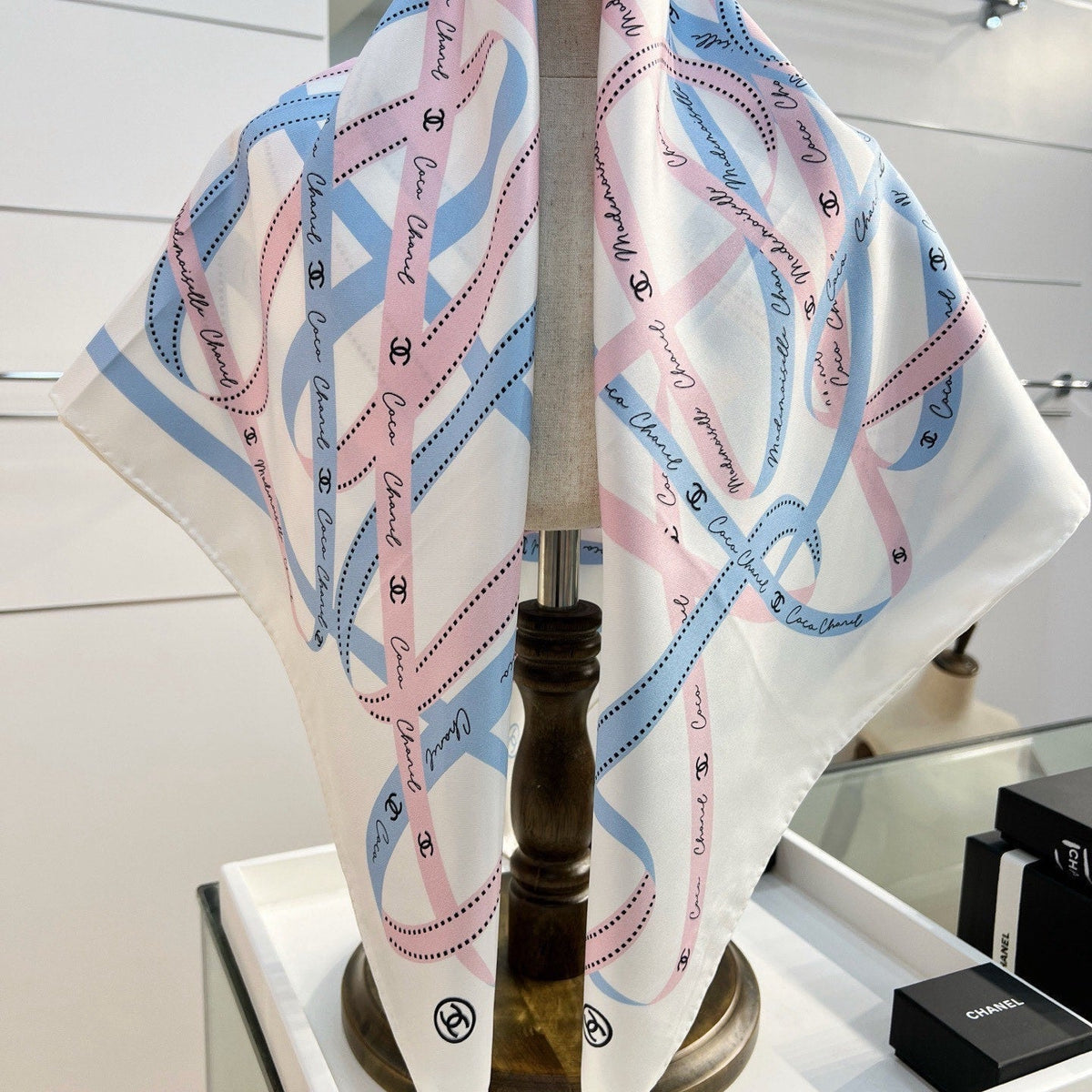 Chanel 2026 Chain Pattern Scarf 90*90cm Silk 212126