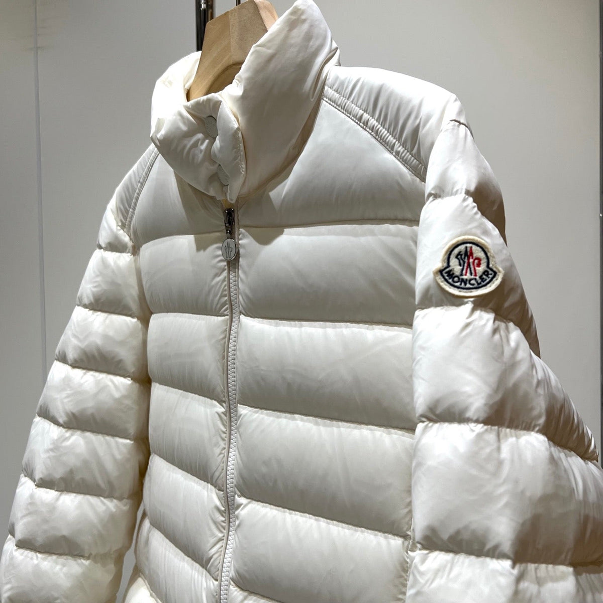 Moncler 2026 Genet Long Down White Jacket