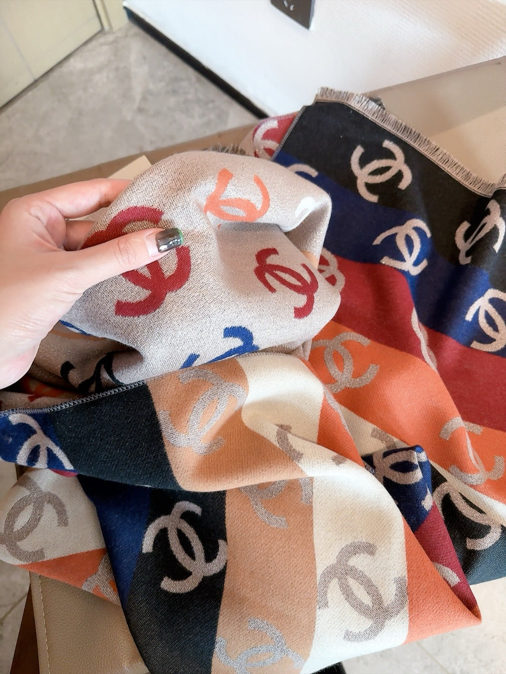 CC Scarf 180 CM In Colorful Two-Sided Wool Cashmere 383985