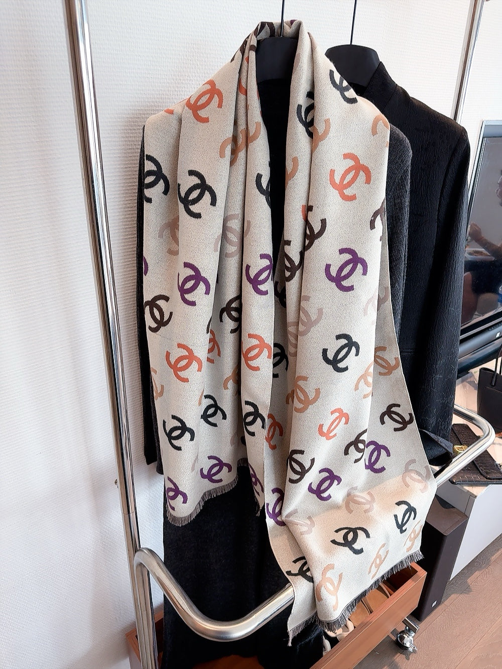 CC Scarf 180 CM In Colorful Two-Sided Wool Cashmere 383986
