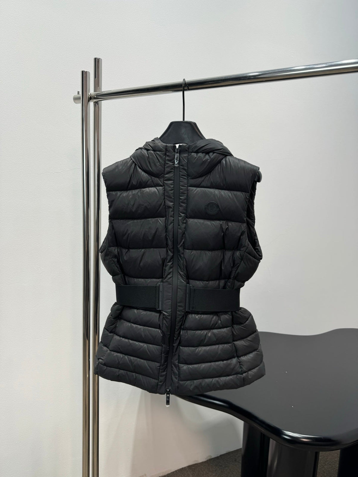Moncler 2026 Melia Hooded Vest Brown And Black Down Polyester