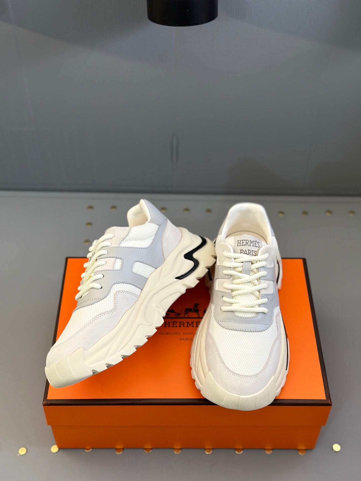 HM Men's Sneaker White Grey Mesh Calfskin 541262