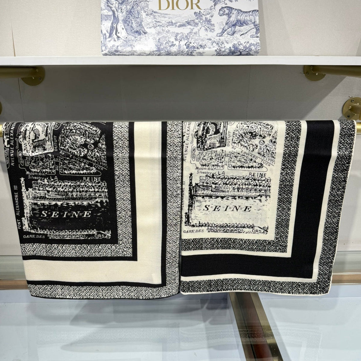 Dior 2026 Square Scarf 140cm Velvet 196028