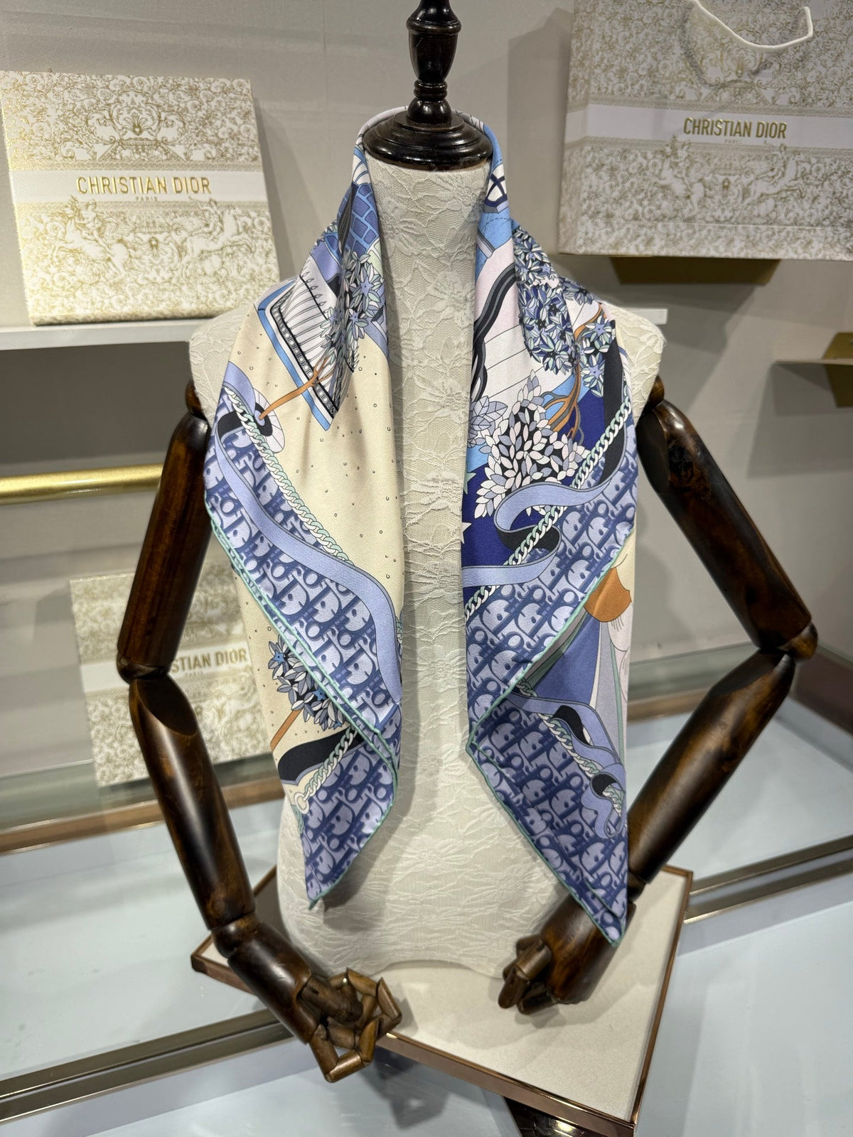 Dior 2026 Square Scarf 90cm Silk 207586