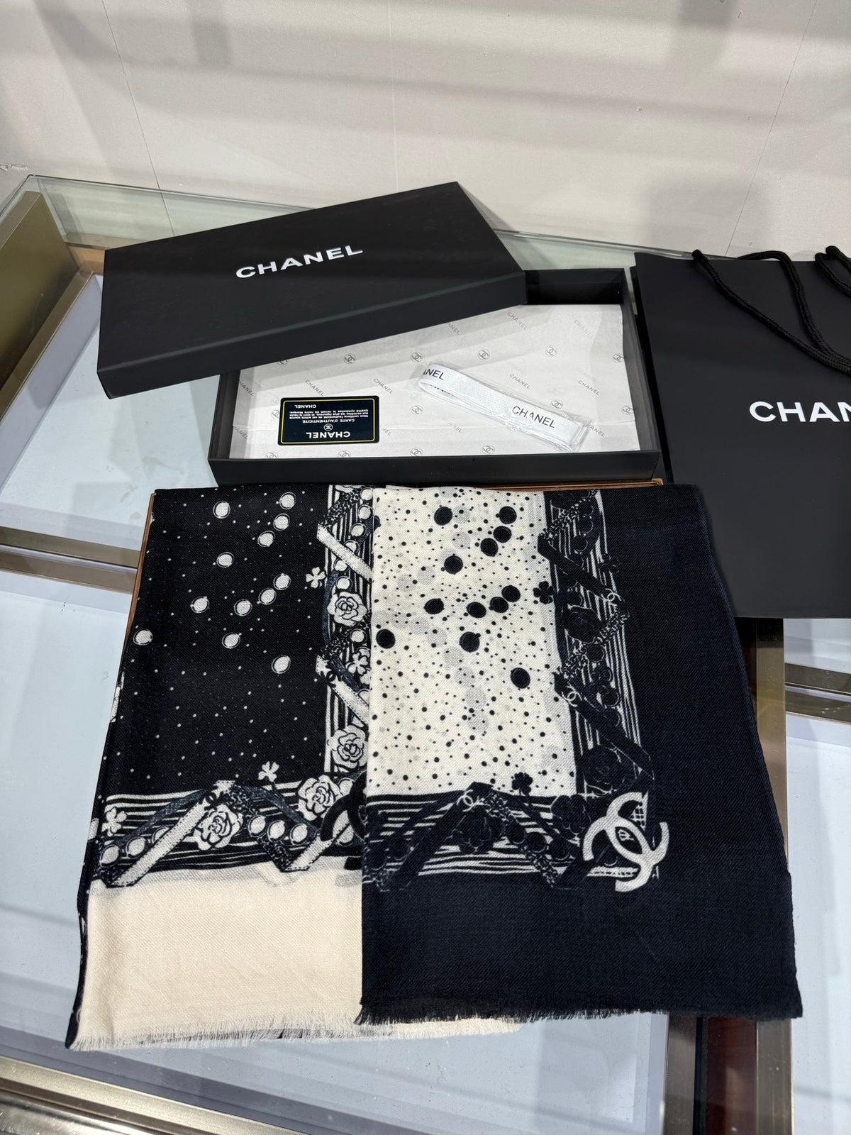 Chanel 2026 Logo Long Scarf 200cm Cashmere 213276