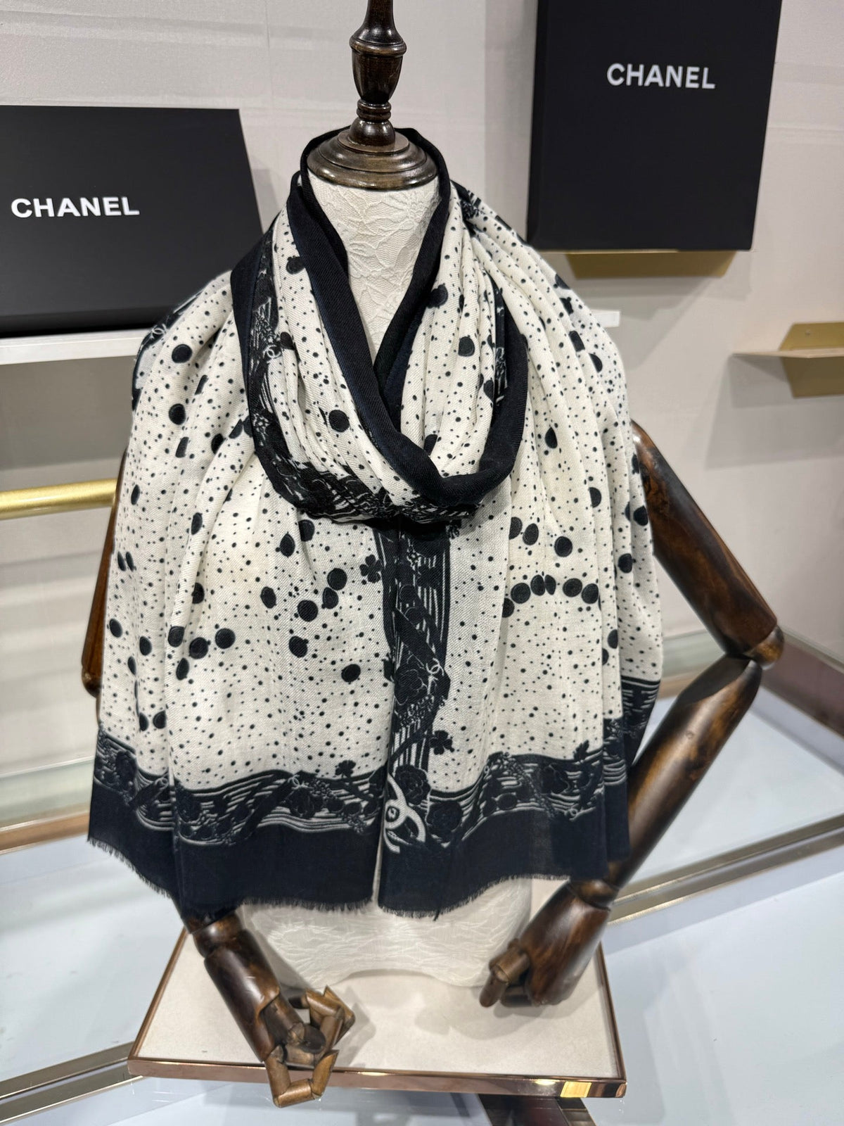 Chanel 2026 Logo Long Scarf 200cm Cashmere 213276