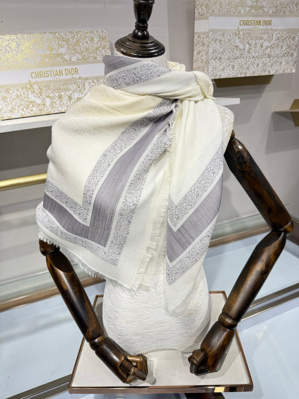 Dior 2026 Oblique Scarf 140cm Cashmere And Silk 217009