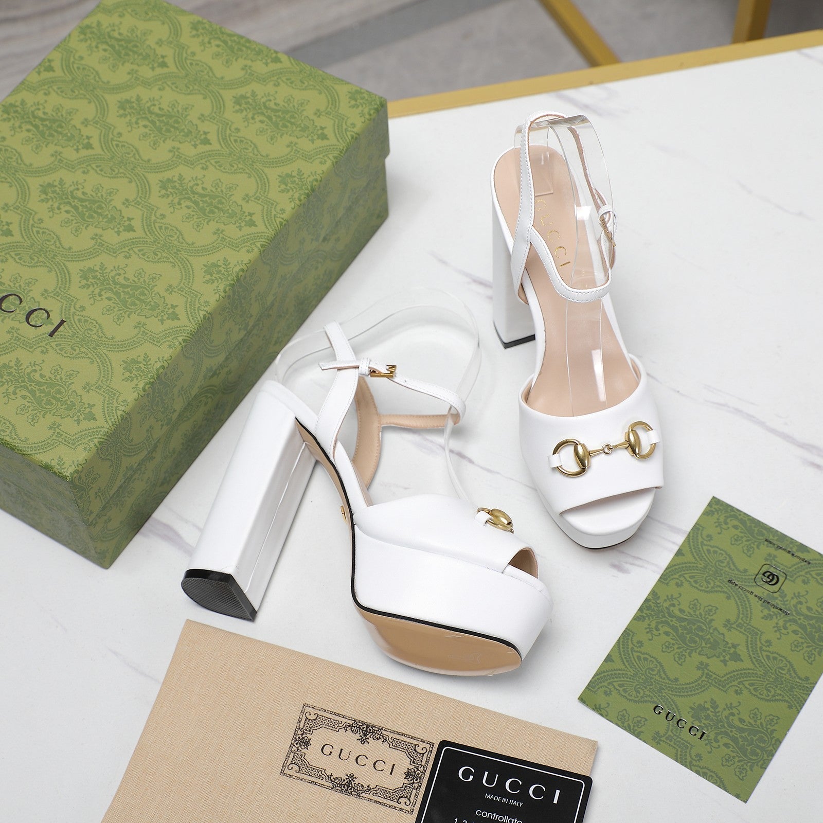 GG Sandales Cuir Noir White