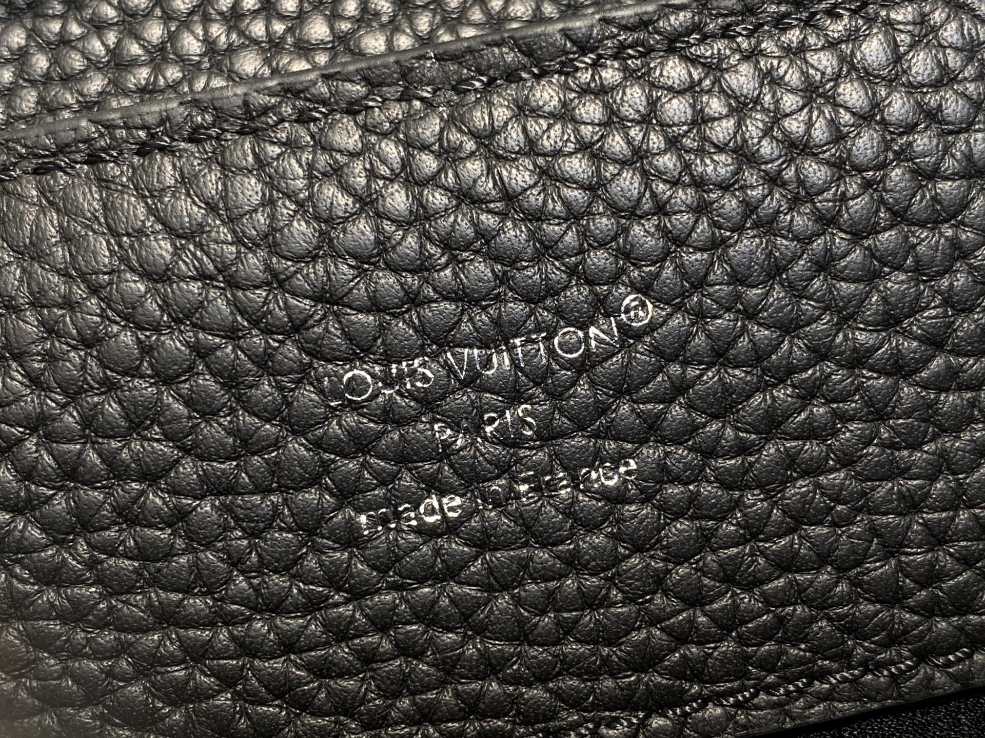 LV Capucines Black Taullon Cowhide 331017