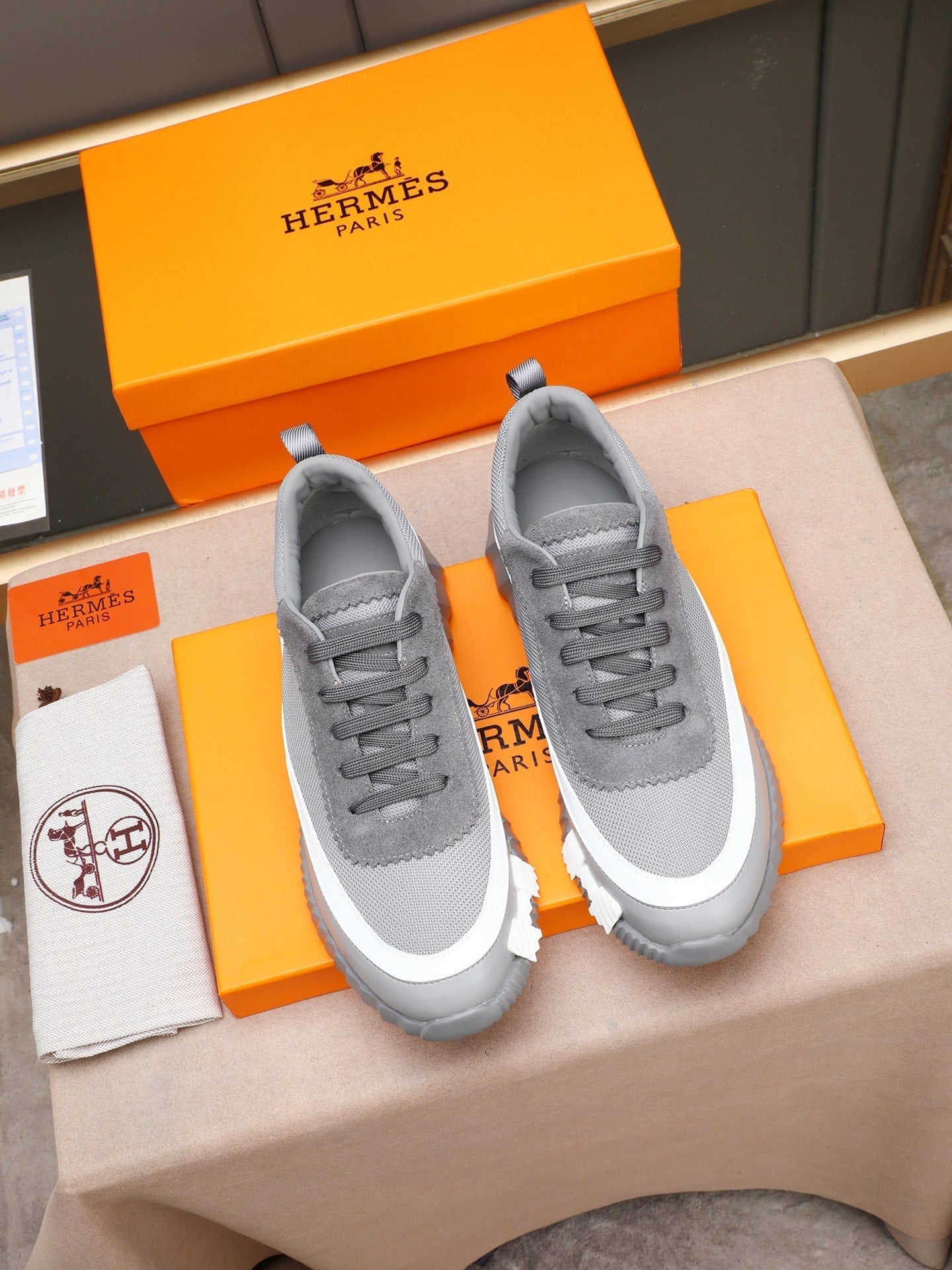 HM Men's Bouncing Sneaker Grey Calfskin Fabric 754132