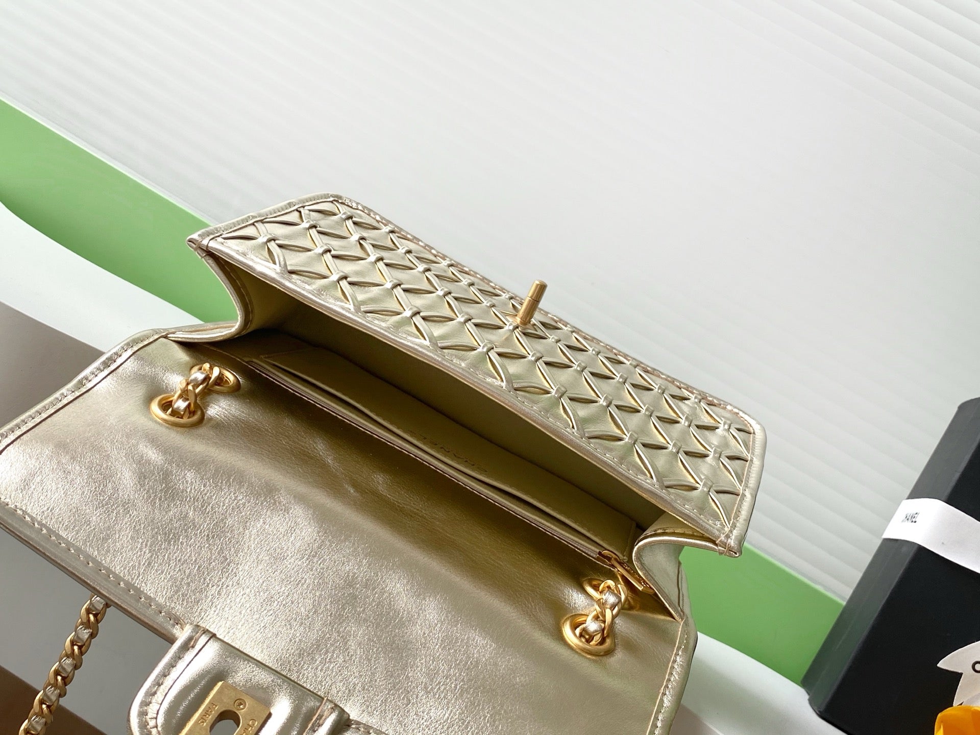 CC 25C Flap Bag 25cm Gold Metalic Quilted Lambskin