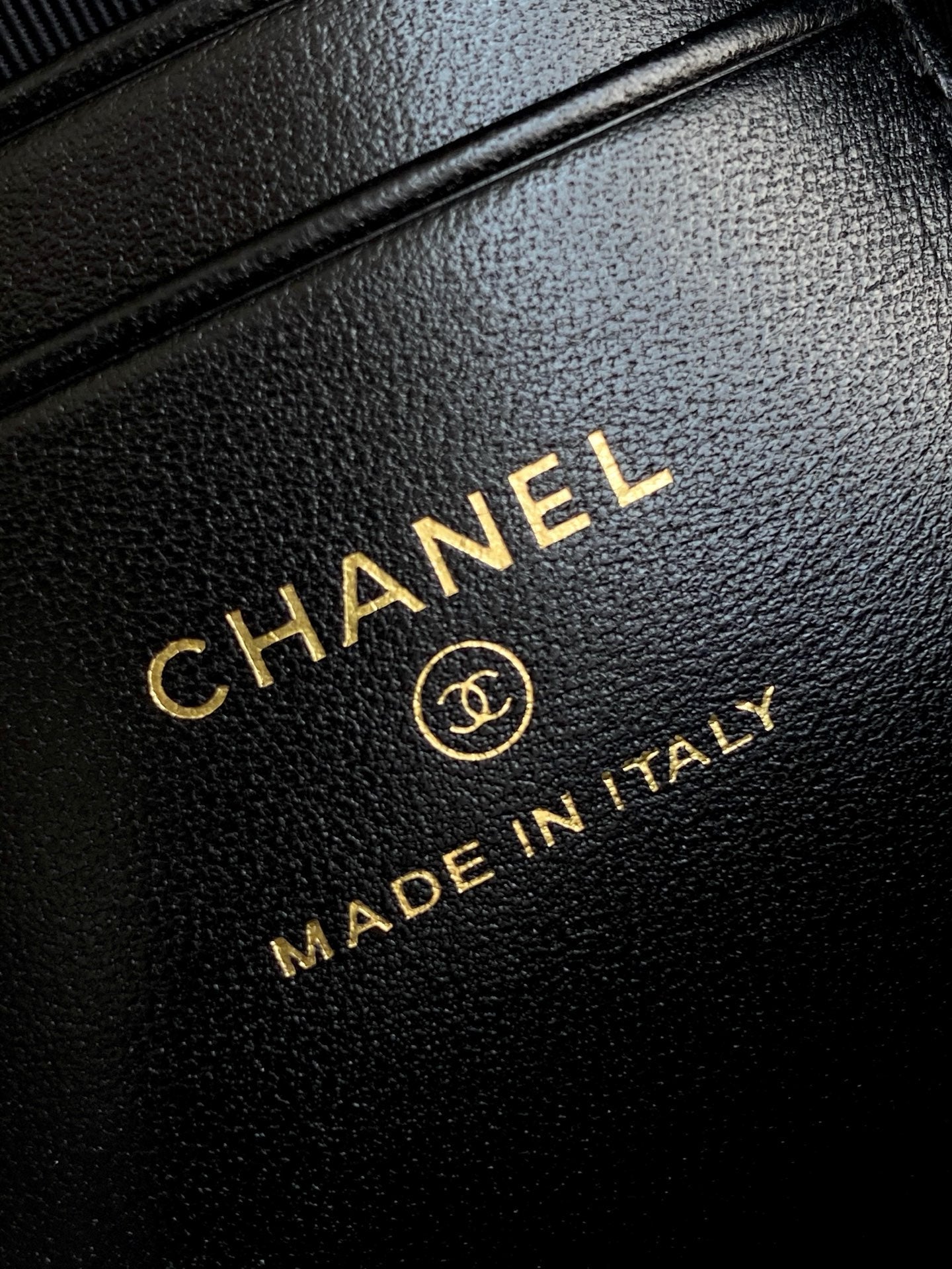 CC 25A Clutch With Chain 18cm Black Suede Calfskin