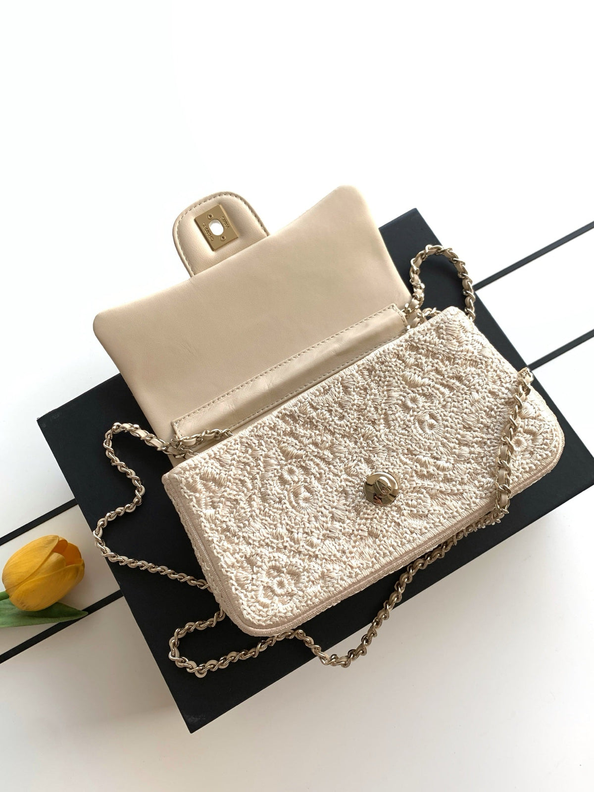 Chanel 2026 Crochet Bag 21cm Wool Leather 292266
