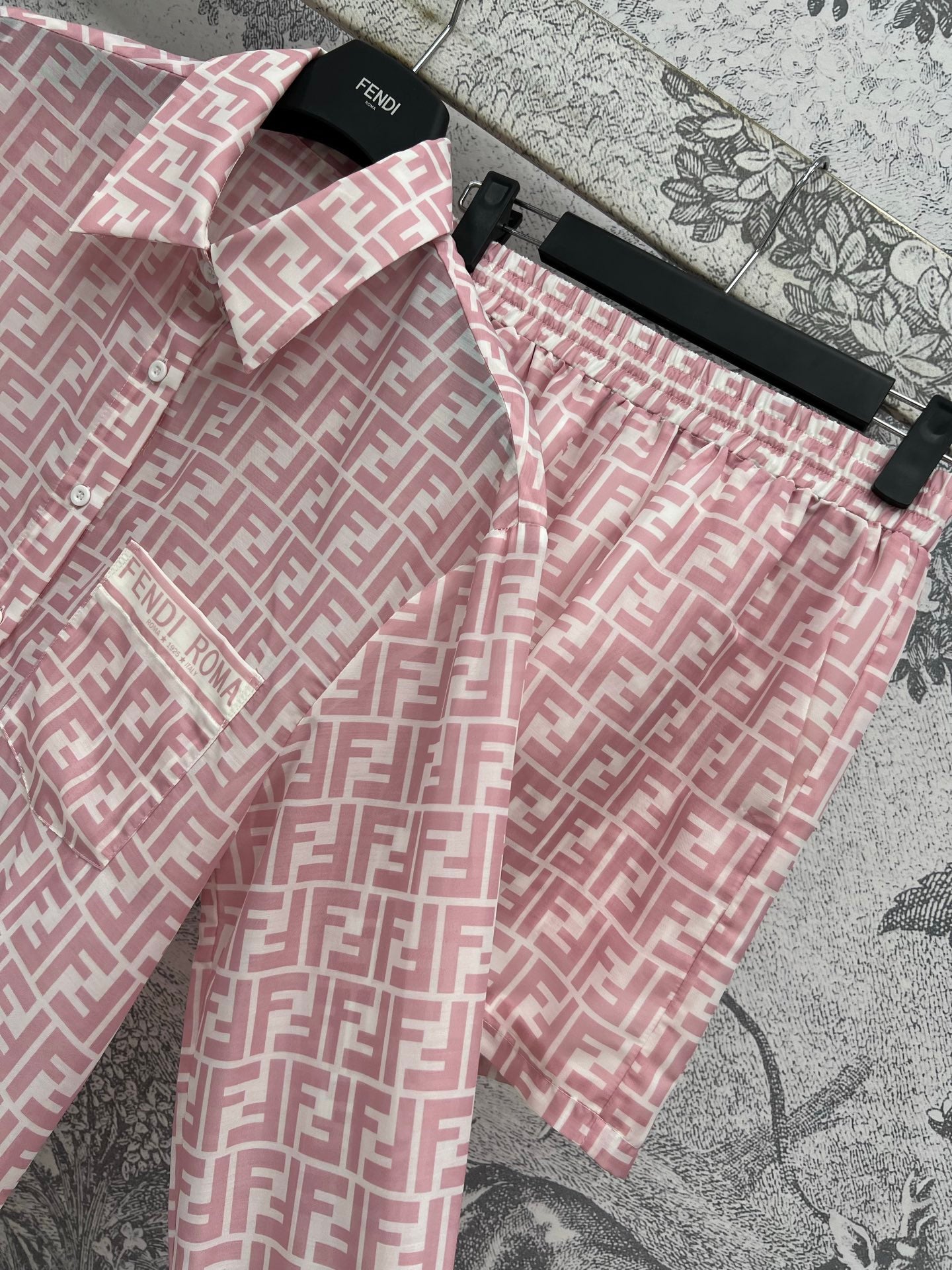 Fendi 25 double F shirt suit Pink Polyester fiber