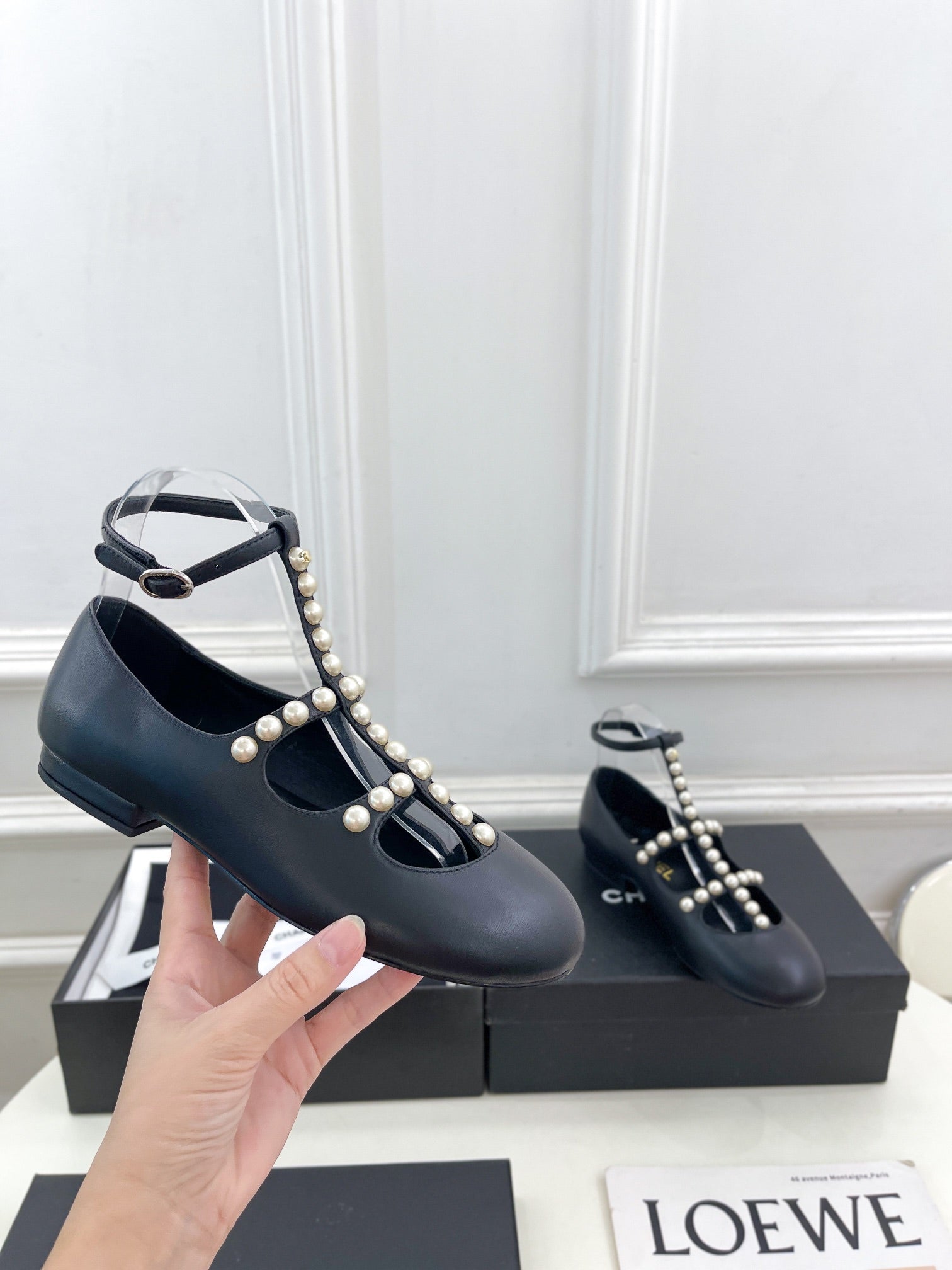 CC Mary Jane 10mm In Black With Small Pearls Lambskin 948756