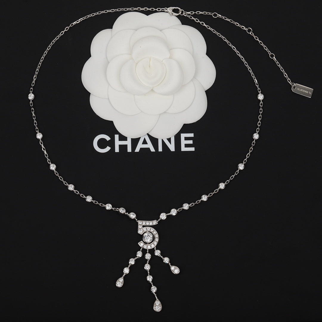 chanel necklace