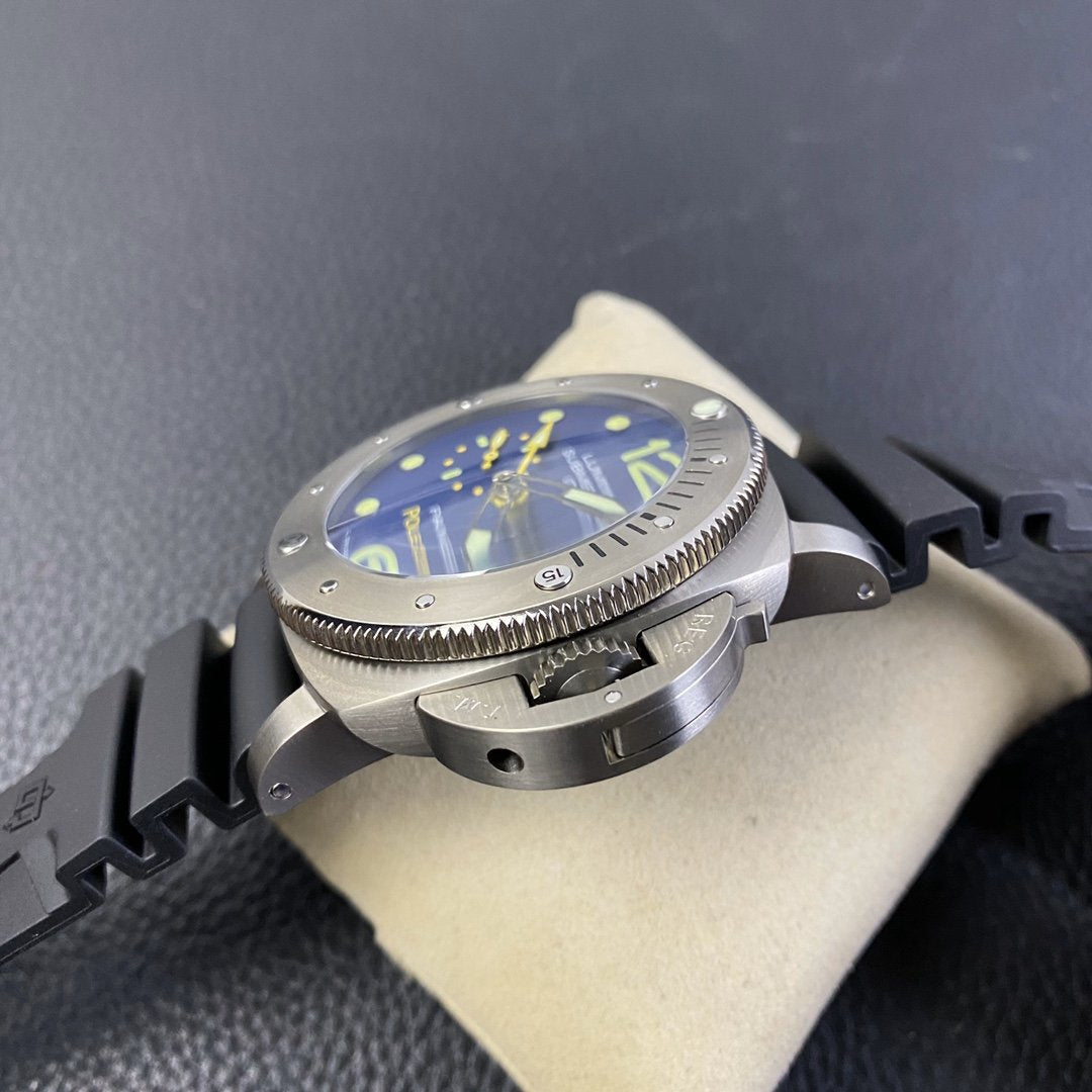 LUMINOR SUBMERSIBLE 1950 3 DAYS GMT POLE 2 POLE