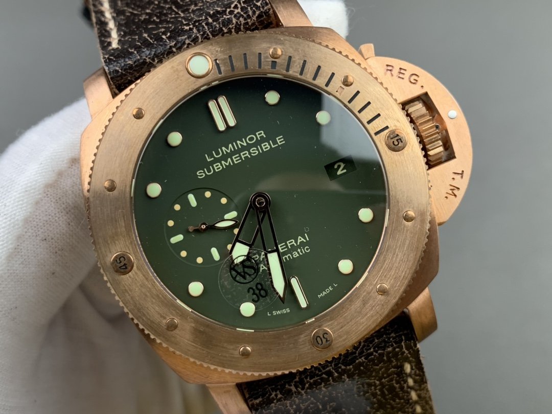 LUMINOR SUBMERSIBLE 1950 47MM BRONZE GREEN DIAL
