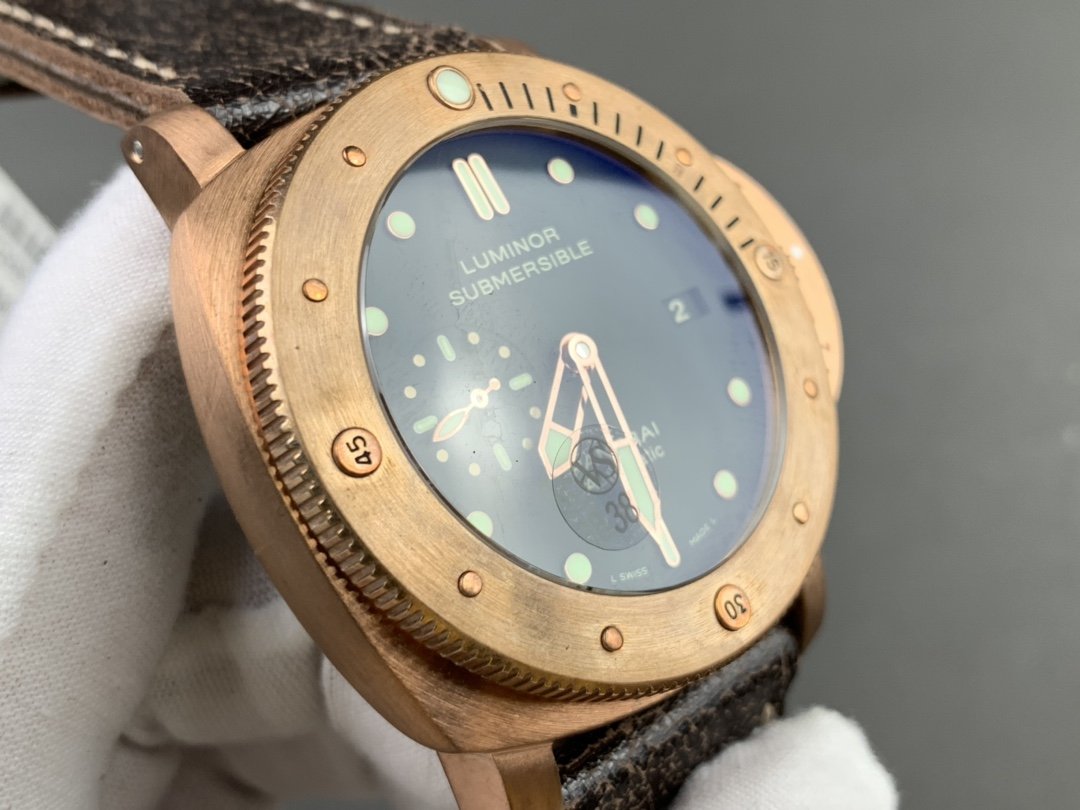 LUMINOR SUBMERSIBLE 1950 47MM BRONZE GREEN DIAL