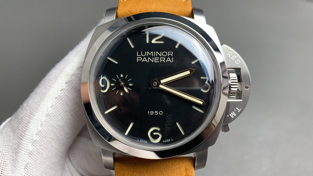 LUMINOR 1950 3 DAYS COMPOSITE BLACK DIAL