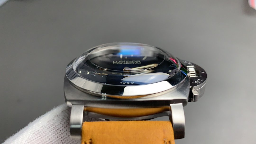LUMINOR 1950 3 DAYS COMPOSITE BLACK DIAL