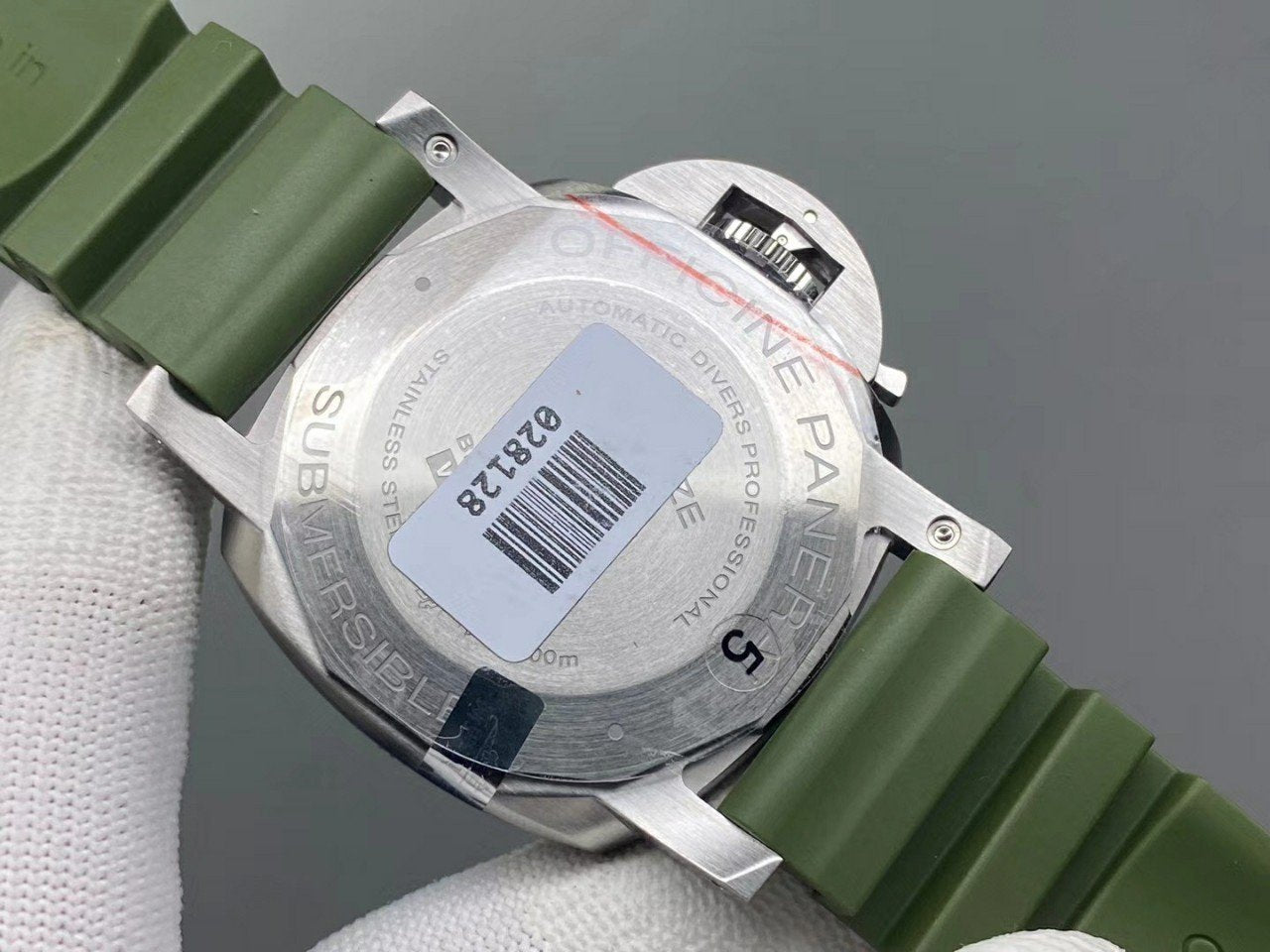 LUMINOR SUBMERSIBLE 42MM GREEN DIAL RUBBER STRAP
