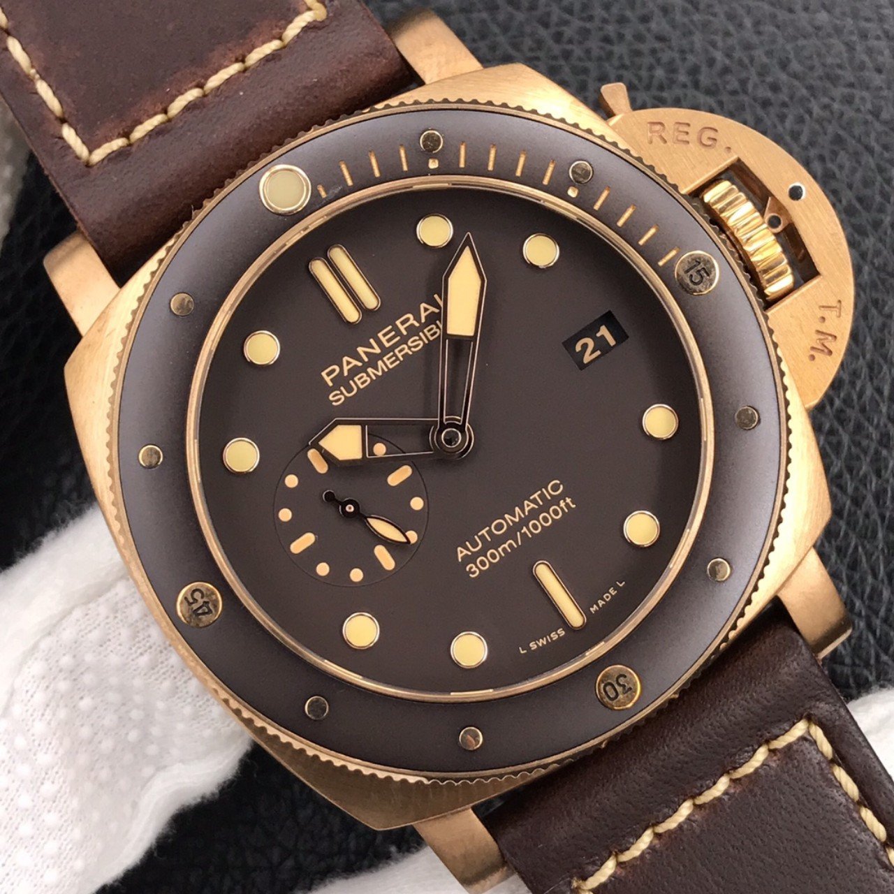 LUMINOR SUBMERSIBLE 47MM BRONZO BROWN DIAL