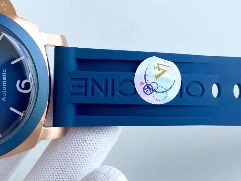 LUMINOR MARINA 45 GOLD CASE BLUE BEZEL