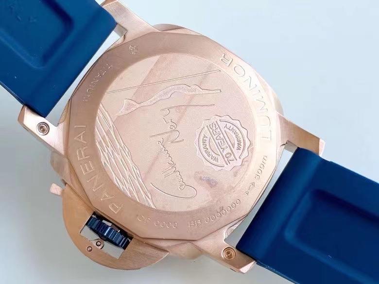 LUMINOR MARINA 45 GOLD CASE BLUE BEZEL