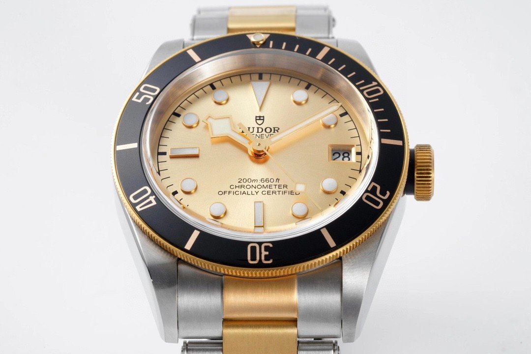 BLACK BAY TWO TONE CHAMPAGNE DIAL